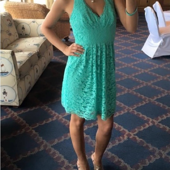 David’s Bridal F15263 Lace Halter Bridesmaid Dress Size 2 - Spa - Picture 4 of 5